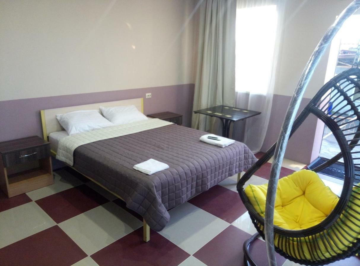 Hotel Maldives à Vapniarka Extérieur photo